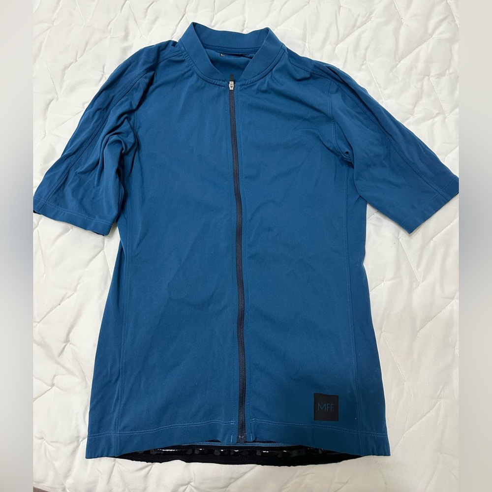 Machines for Freedom women’s size small cycling jersey